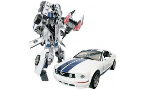 Робот-трансформер Roadbot - Ford FR 500C Mustang - 1:24