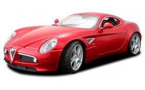 Автомодель Bburago Alfa 8C Competizione (2007) - красный, 1:18