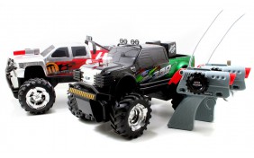 Боевые машины на радиоуправлении JADA: Внедорожники Ford F-350 2009 и Chevy Silverado